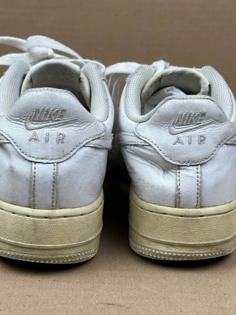 Nike Air Force 1 Youth Size 6.5Y White Sneakers DAMAGE STAIN Needs Cleaning